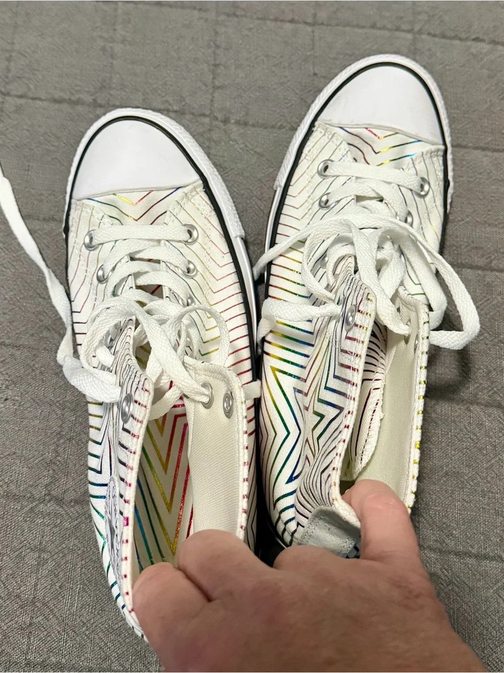 Women’s Converse Chuck Taylor All Star High Metallic Rainbow size 8.5